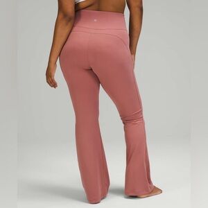 Lululemon Groove Super-High-Rise Flared Pant Nulu in Brier Rose Size 14